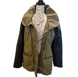 Hive & Honey Khaki and Black Field Jacket